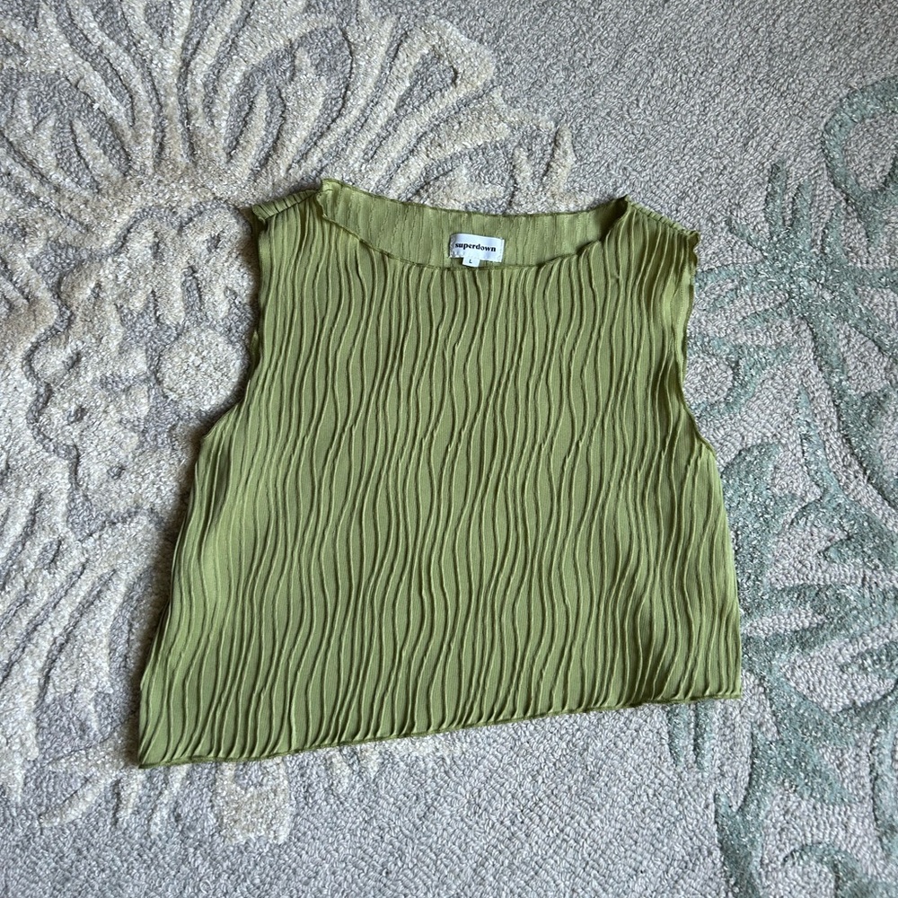 Superdown crop top